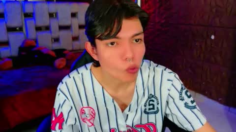 Snapshot of alandelrey57 chatting on February 19, 2:51 am ALAN DEL REY online show from February 19, 2:51 am