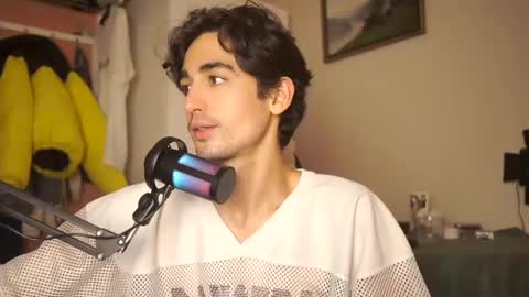 idenavarre online show from January 26, 10:35 pm