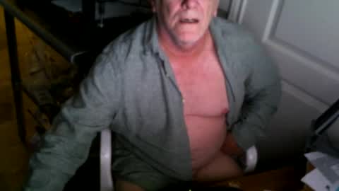 Alanlee10allen online show from December 17, 3:56 am