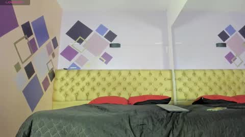 Alanna Fox  online show from October 14, 9:04 pm