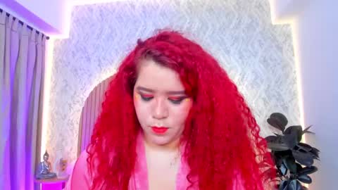 Snapshot of alanna_hank chatting on December 6, 7:10 am Alanna online show from December 6, 7:10 am