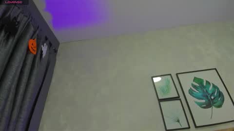 Alanna  online show from November 1, 12:56 am