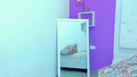 Ana online show from January 11, 5:07 pm