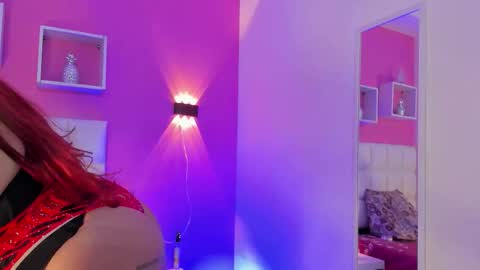 Ana online show from November 6, 7:59 pm