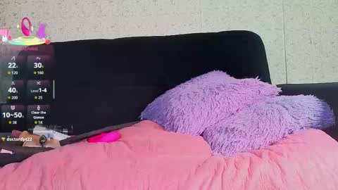 Snapshot of alanna_jones23_aws chatting on January 17, 5:05 pm alanna_jones23_aws online show from January 17, 5:05 pm