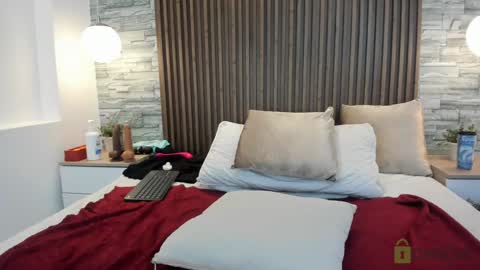 Snapshot of alannavidal chatting on January 26, 9:19 am alannavidal online show from January 26, 9:19 am