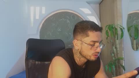 Snapshot of alanrodgers2_0 chatting on March 14, 1:38 pm alan online show from March 14, 1:38 pm