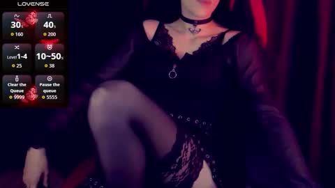 Alaria online show from November 24, 3:45 pm