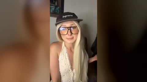 alaska00666 online show from July 15, 8:14 pm
