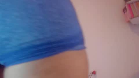 Snapshot of alaska_drew chatting on October 12, 5:28 am Alaska online show from October 12, 5:28 am