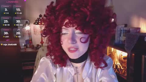 Snapshot of alaskagrace chatting on November 12, 3:40 am Alaska Grace online show from November 12, 3:40 am