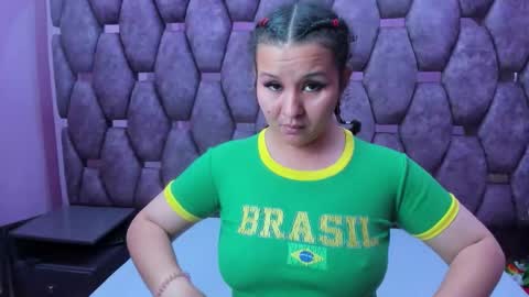 AlaSmith  online show from November 12, 2:34 am