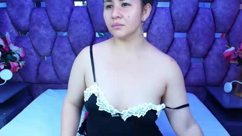 Snapshot of alasmith_ chatting on July 7, 7:23 am AlaSmith online show from July 7, 7:23 am