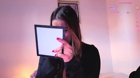 Snapshot of alba_toro535670 chatting on February 6, 12:30 pm alba_toro535670 online show from February 6, 12:30 pm