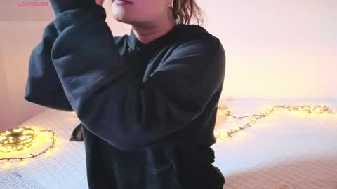 alba_toro535670 online show from April 13, 12:32 pm