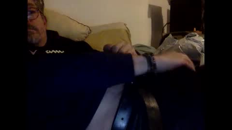 Snapshot of albandant chatting on January 16, 6:06 pm albandant online show from January 16, 6:06 pm