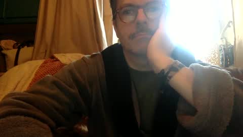 Snapshot of albandant chatting on February 18, 8:27 am albandant online show from February 18, 8:27 am