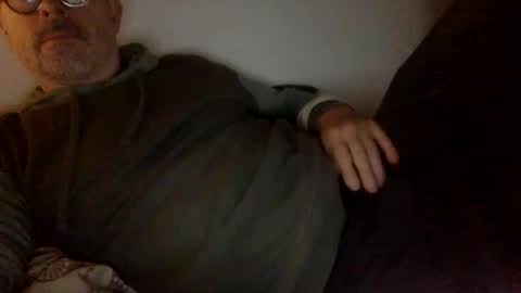 albandant online show from April 3, 3:54 pm