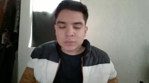 Snapshot of alber753713 chatting on June 9, 5:46 pm alber753713 online show from June 9, 5:46 pm