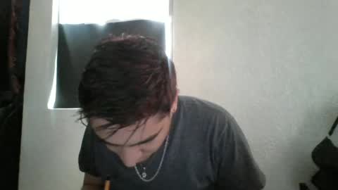 Snapshot of alber753713 chatting on June 22, 7:44 pm alber753713 online show from June 22, 7:44 pm