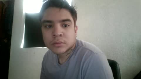 Snapshot of alber753713 chatting on June 29, 5:35 pm alber753713 online show from June 29, 5:35 pm