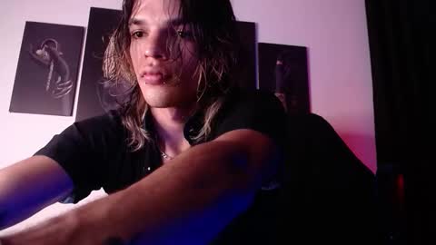 Albert online show from November 12, 2:23 am