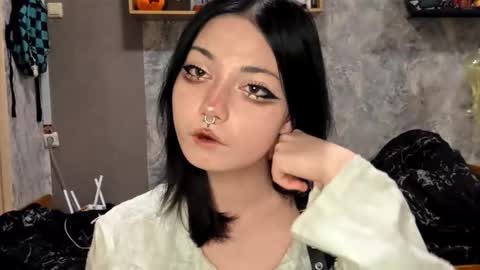 Im Katrina online show from November 21, 5:00 pm