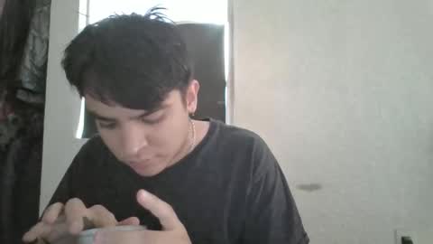albertoarenas16 online show from May 26, 4:03 pm