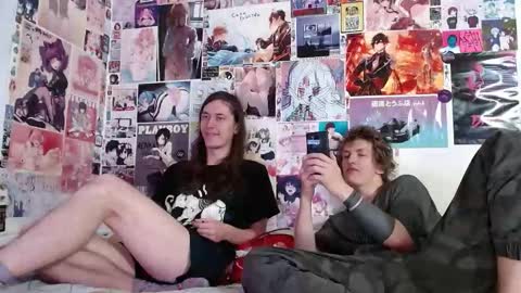 Snapshot of albertpainhate chatting on October 12, 3:38 am Albert You can ------------ support me at  online show from October 12, 3:38 am