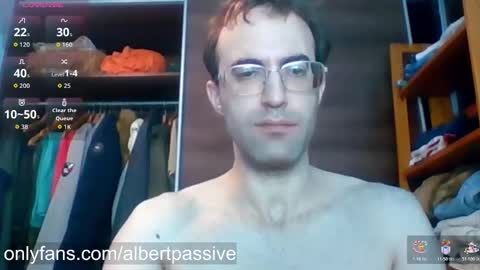 Snapshot of albertpassive chatting on February 26, 1:21 pm albertpassive online show from February 26, 1:21 pm
