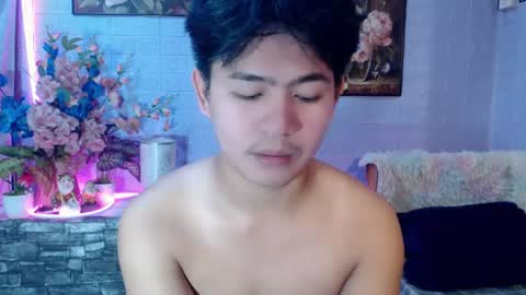 Snapshot of albertx_destroyer69 chatting on June 16, 2:25 am Albert online show from June 16, 2:25 am