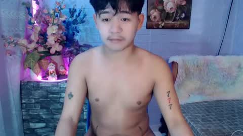 Snapshot of albertx_destroyer69 chatting on June 20, 11:40 pm Albert online show from June 20, 11:40 pm