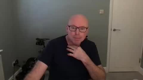 Snapshot of alc300170 chatting on December 20, 9:00 am alc300170 online show from December 20, 9:00 am