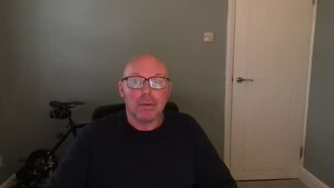 Snapshot of alc300170 chatting on October 29, 10:28 am alc300170 online show from October 29, 10:28 am