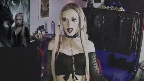 Mistic witch online show from May 20, 2:07 am