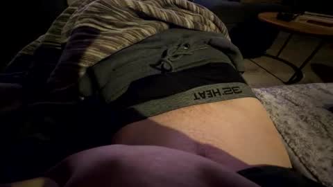 Snapshot of alchy227379 chatting on February 23, 9:50 am alchy227379 online show from February 23, 9:50 am