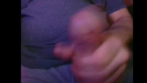 Snapshot of aldi213 chatting on February 19, 4:03 pm aldi213 online show from February 19, 4:03 pm