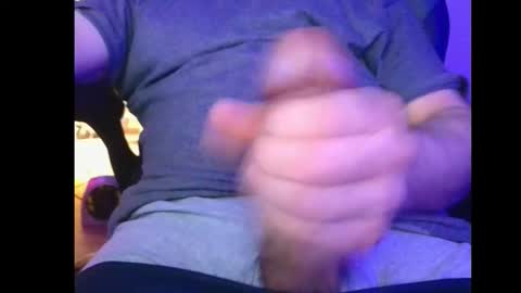 Snapshot of aldi213 chatting on February 23, 3:48 am aldi213 online show from February 23, 3:48 am