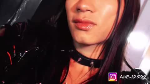 Ale online show from December 17, 1:28 pm