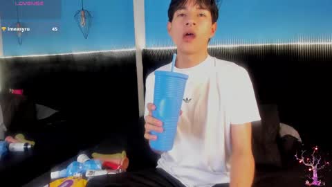 ale_aurarashi online show from September 9, 10:15 am