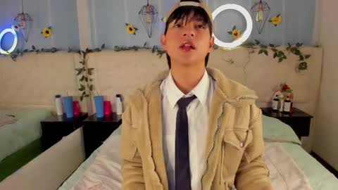 ale_aurarashi online show from November 22, 4:33 am