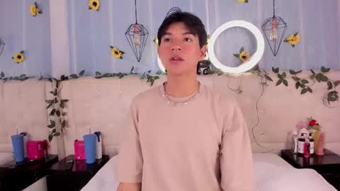 ale_aurarashi online show from November 23, 2:55 am