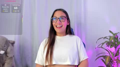 aleaa  online show from November 1, 1:18 am