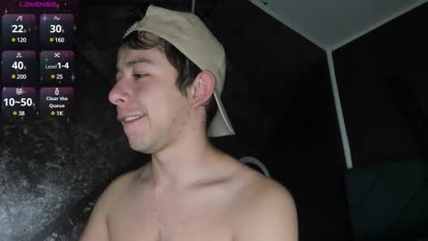 ALEC ANDREWS online show from February 19, 10:31 pm