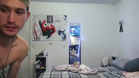 Snapshot of alecurclit chatting on December 19, 4:23 am alecurclit online show from December 19, 4:23 am