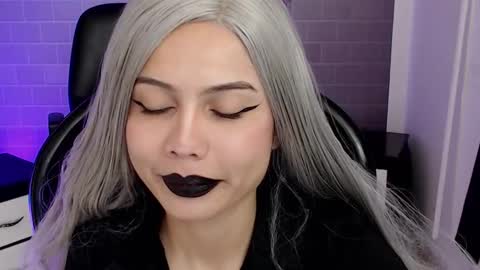 Snapshot of aleesha_cameron02 chatting on February 18, 8:38 pm Ale online show from February 18, 8:38 pm