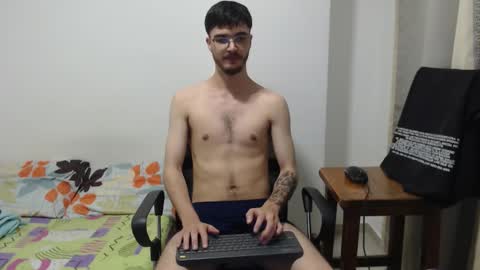 aleex_miller online show from November 21, 1:04 am