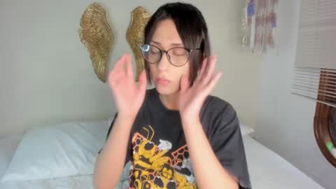 Snapshot of aleexiiaa chatting on September 15, 12:27 pm aleexiiaa online show from September 15, 12:27 pm