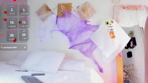 Snapshot of aleexiiaa chatting on October 25, 12:56 pm aleexiiaa online show from October 25, 12:56 pm