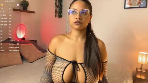 Snapshot of aleiascott chatting on September 18, 11:51 pm Aleia online show from September 18, 11:51 pm